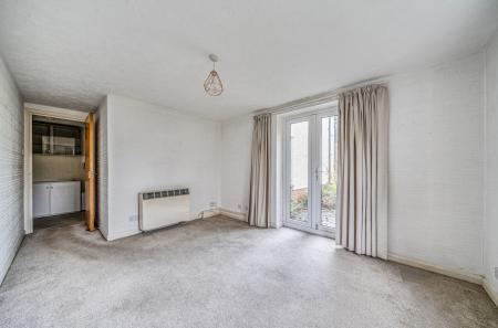 1407690-9-697ce81...