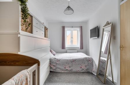 1374502-15-690a0e...