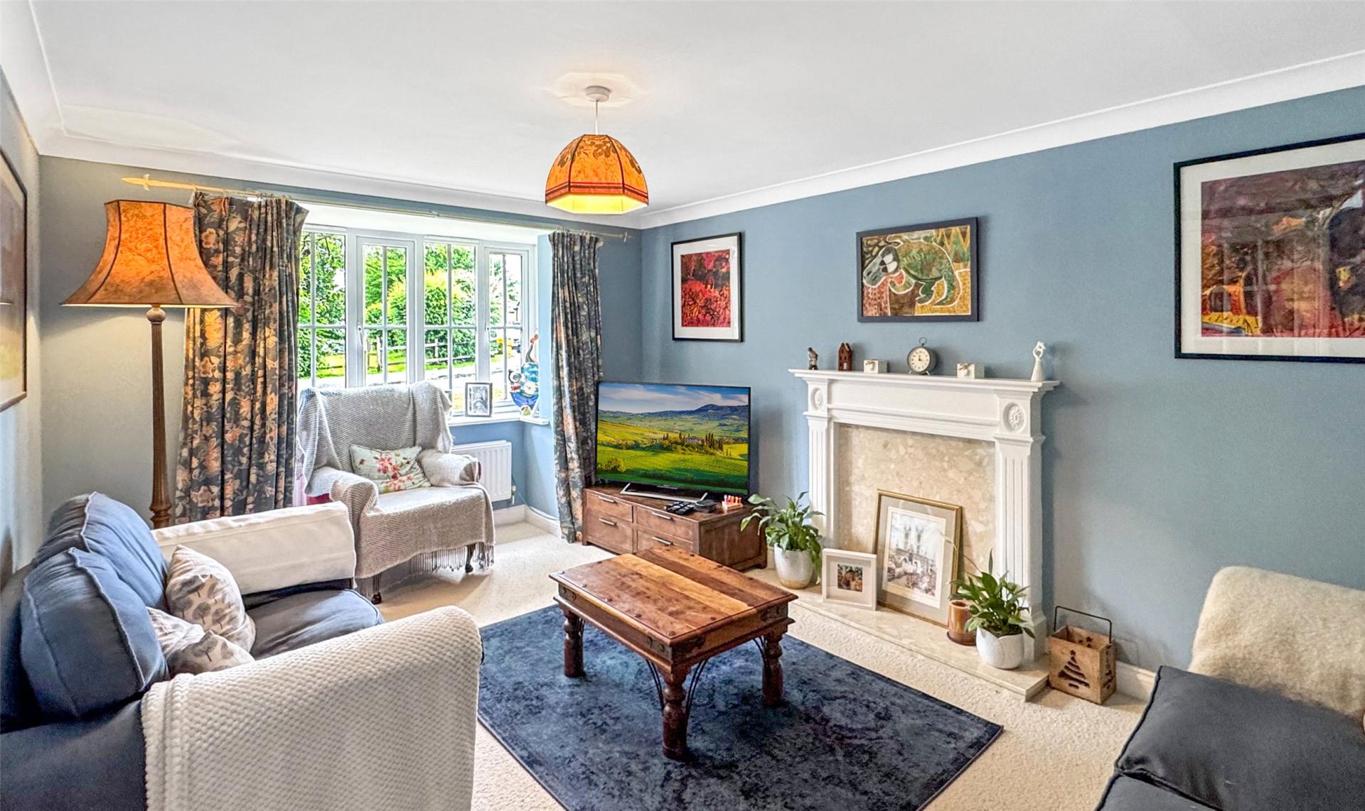 property-img