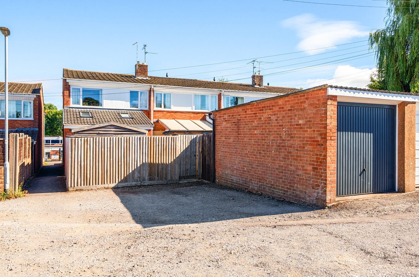 property-img