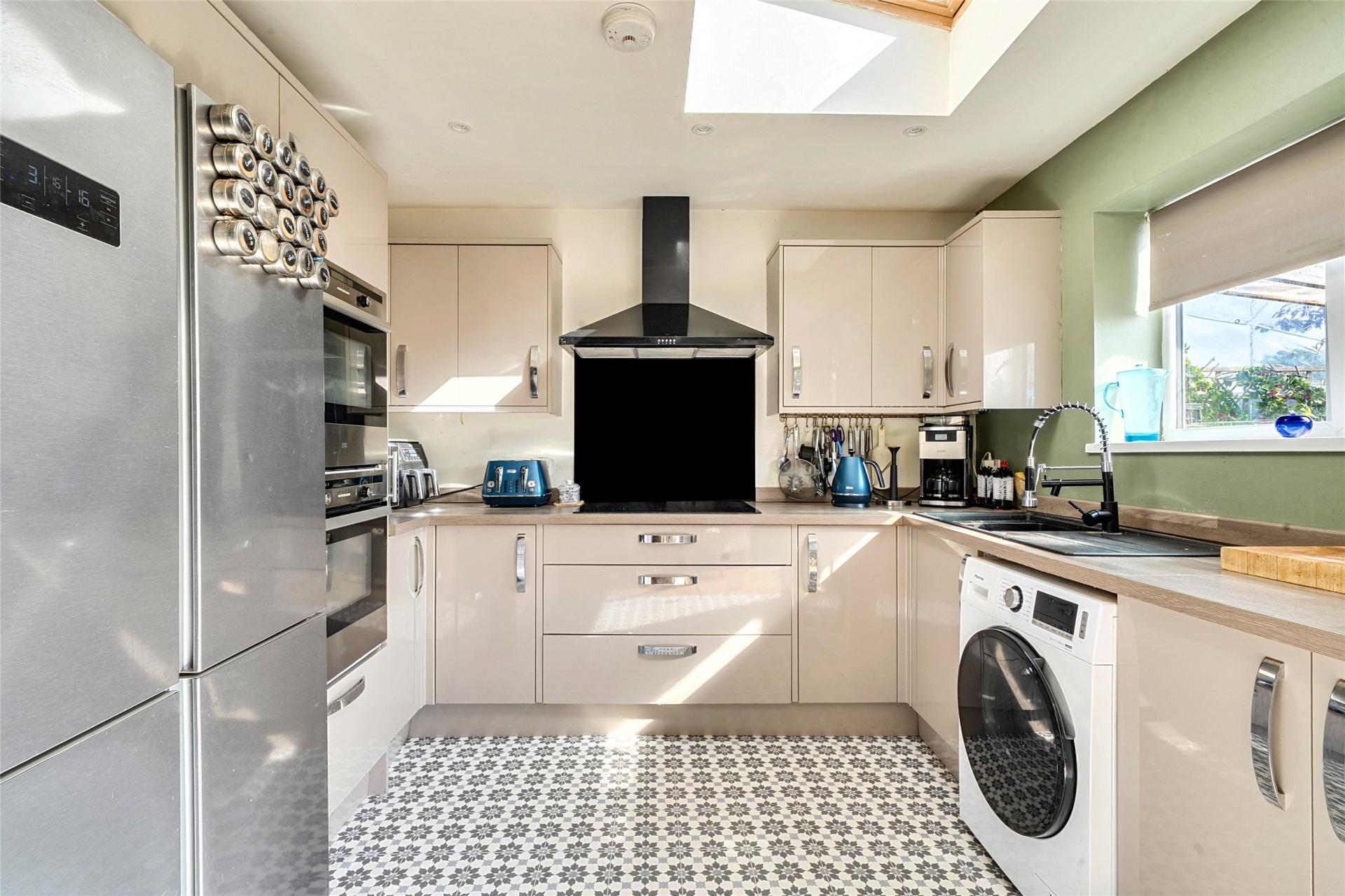 property-img