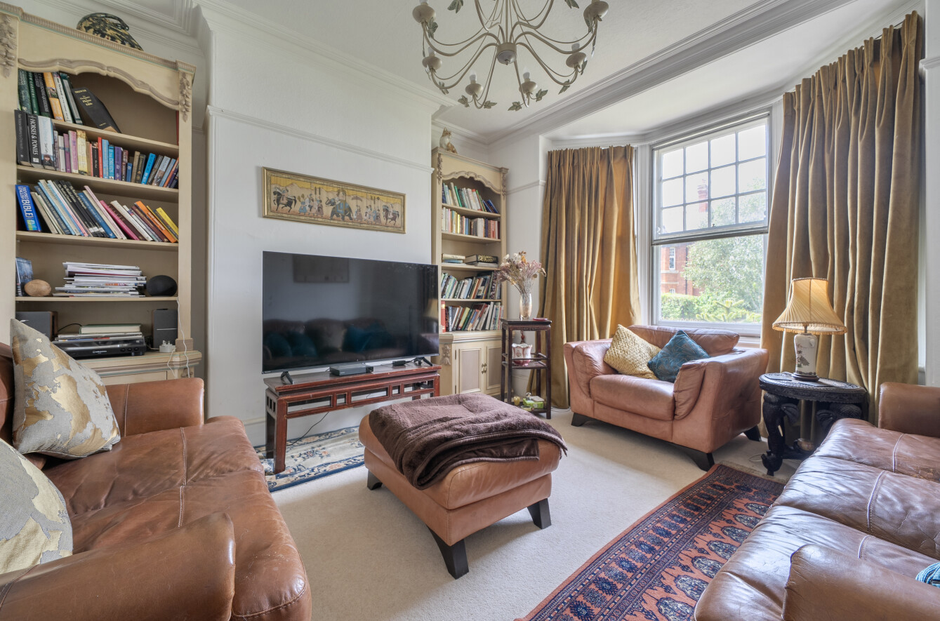 property-img