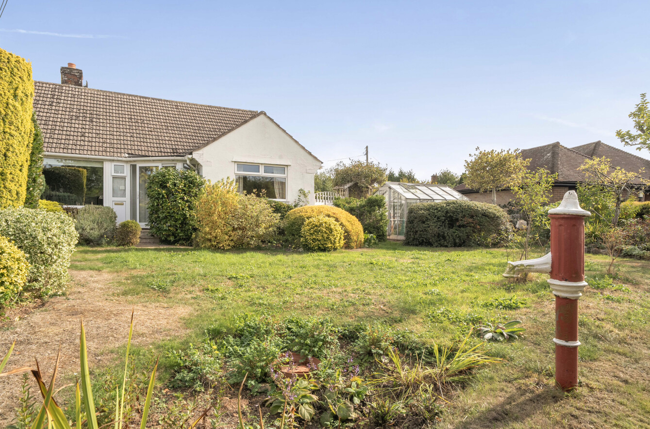 property-img