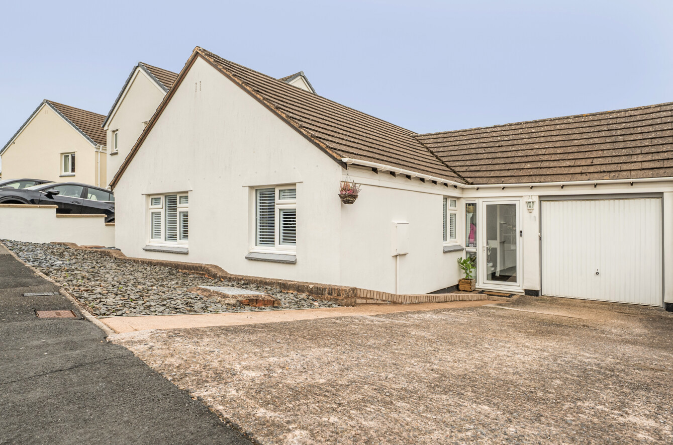 property-img