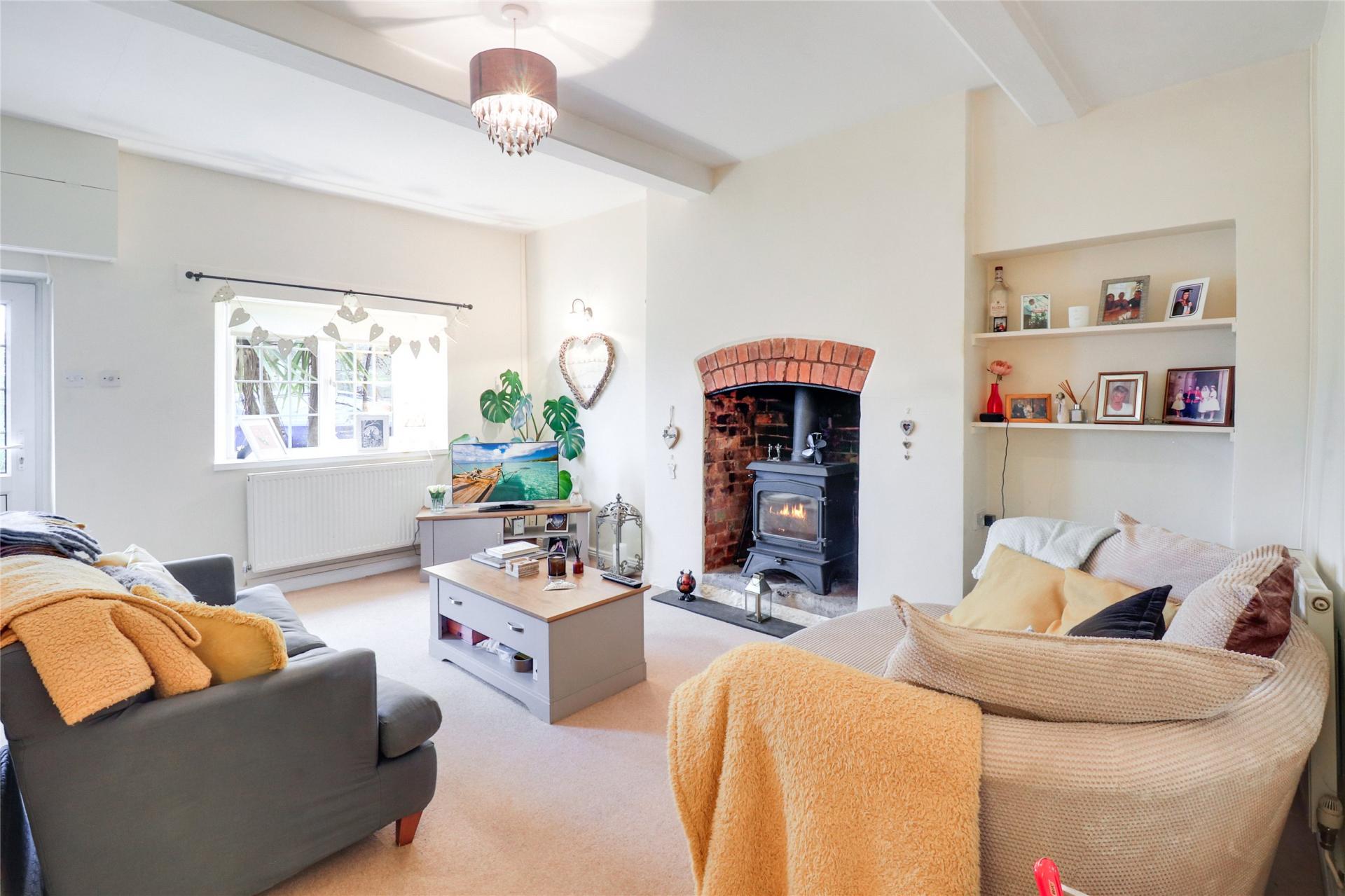 property-img