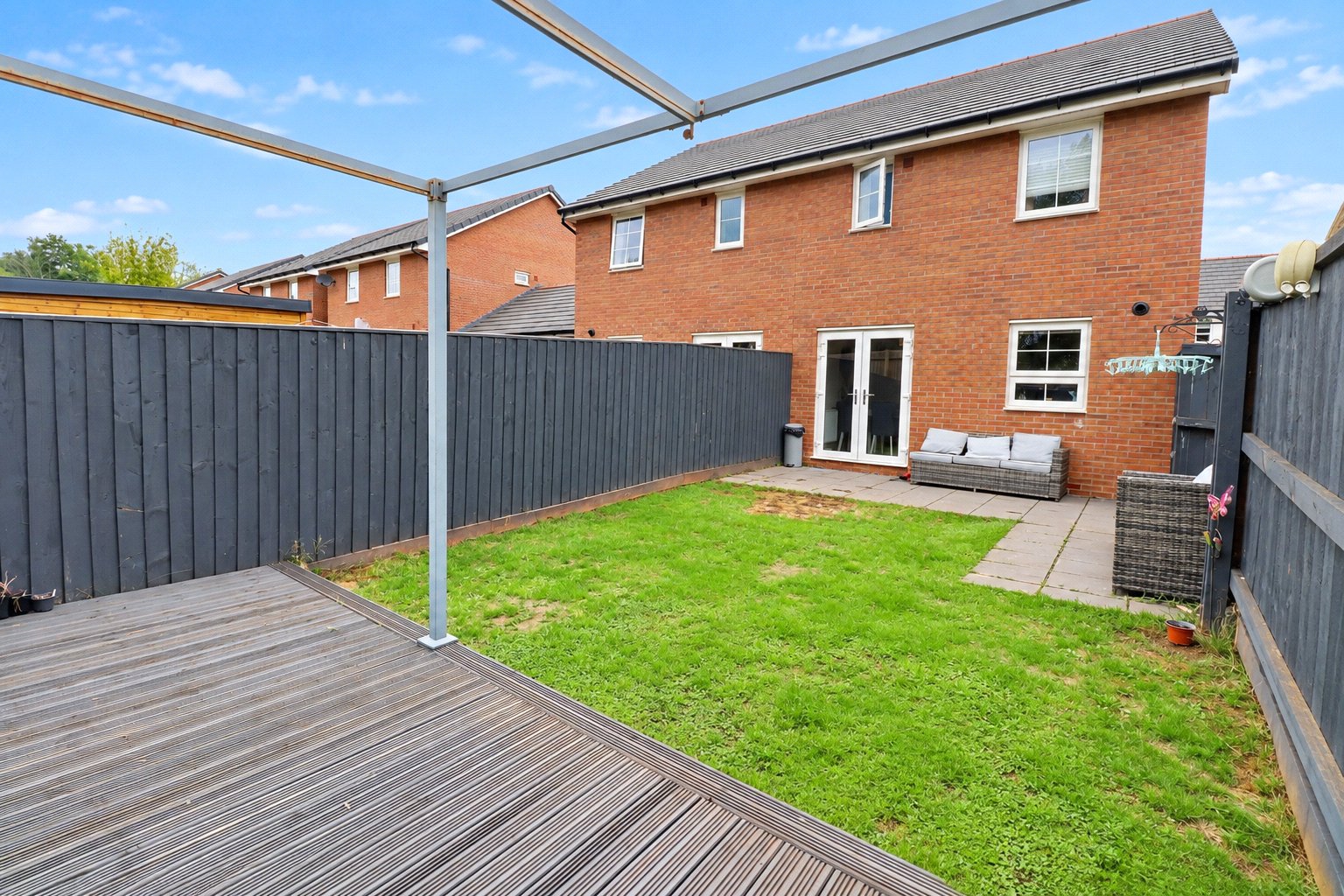 property-img