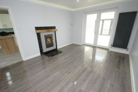 Winchester Avenue, Ellesmere Port, Cheshire. CH65 5DL