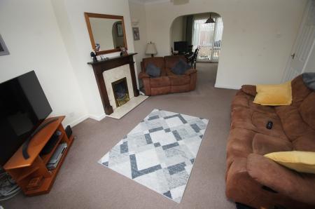 Eddisbury Road, Whitby, Ellesmere Port, Cheshire. CH66