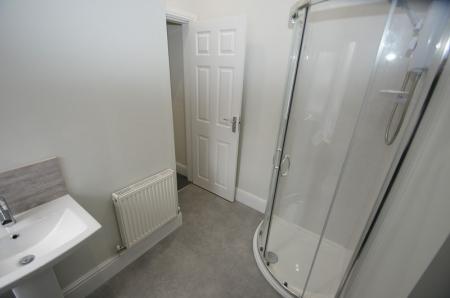 25 Enfield Road, Ellesmere Port, Cheshire. CH65
