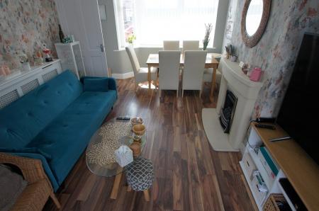 Seymour Drive, Ellesmere Port, Cheshire. CH66