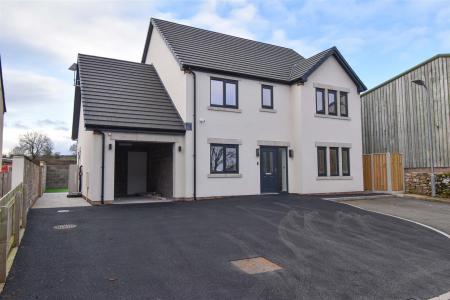 6 Joiners Close New A.jpg