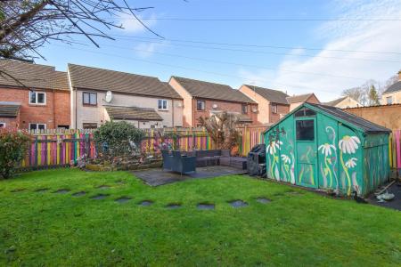 7 New Buildings Garden c.jpg