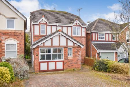 39 Macadam Gardens a.jpg