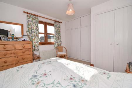 6 Flatts Cottages Bedroom 1 A.jpg