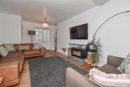 5 Carleton Road Living Room D.jpg