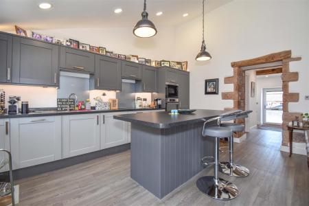 Open Plan Living Room/Day Room/Kitchen