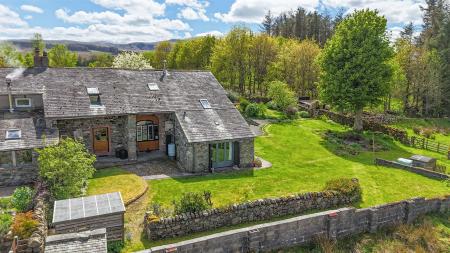 Pine Trees Cottage Aerial B.jpg