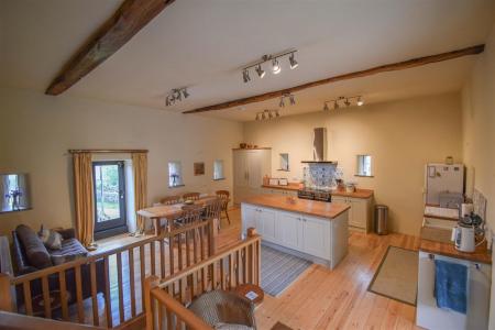 Oddendale Cottage Dining Kitchen E.jpg