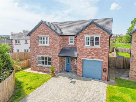 5 Woodland Way Aerial A.jpg