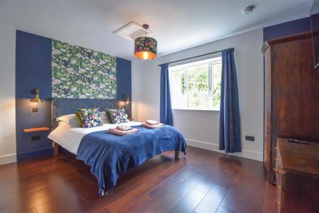 Cottesloe Bedroom 2a.jpg