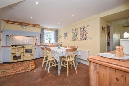 Farmhouse Kitchen