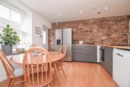 Kitchen Dining / Day Room