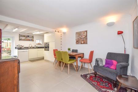 Chapel Close Kitchen C.jpg
