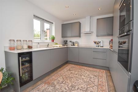 Kitchen Dining Day Room