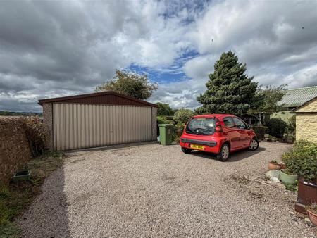 Double Garage