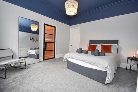 29 Victoria Road Bedroom 2 a.jpg