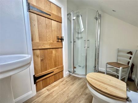 En Suite Shower Room