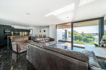 Annexe Living Room