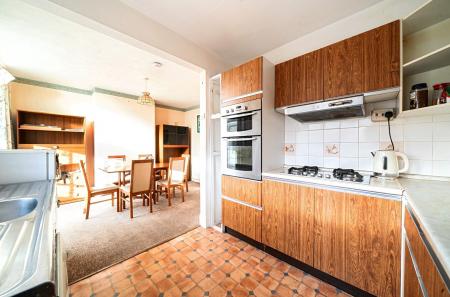 Kitchen/Dining