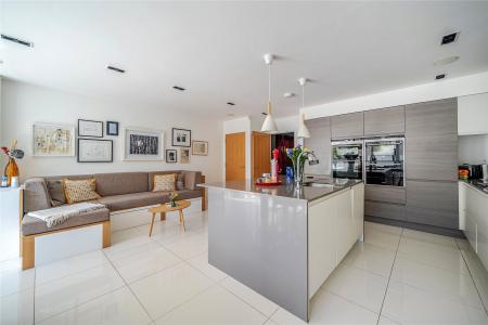 Kitchen/Family Room