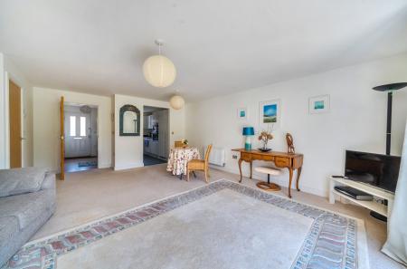 Sitting/Dining Room