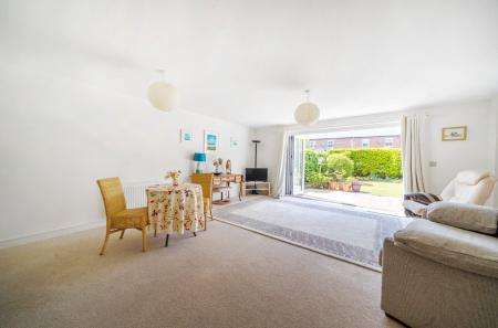 Sitting/Dining Room
