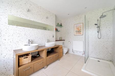 En-Suite