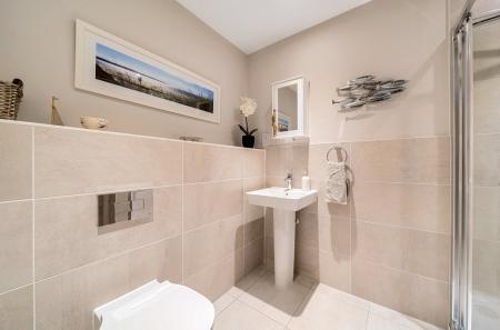 Bedroom 2 En-Suite