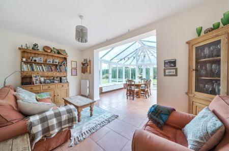 Dining/Conservatory