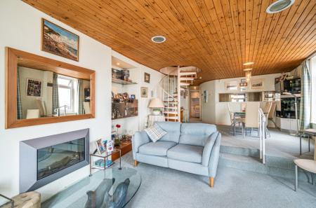 Dining/Sitting Room