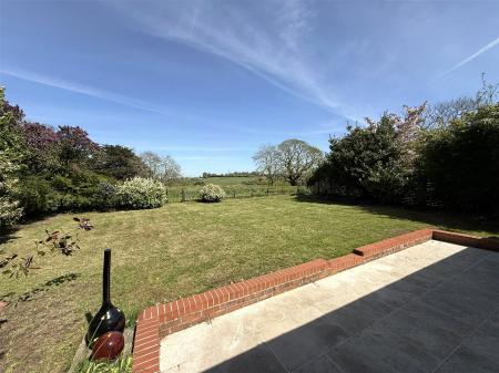 Garden and Outlook