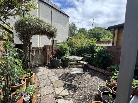 Courtyard Garden