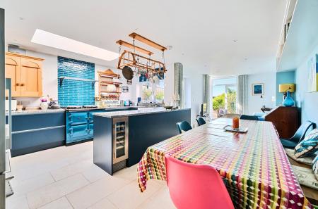 Kitchen/Dining Rm