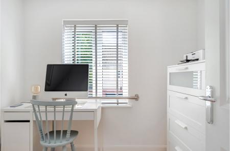 Bedroom 4/Study