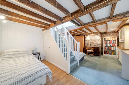 Studio Accommodation