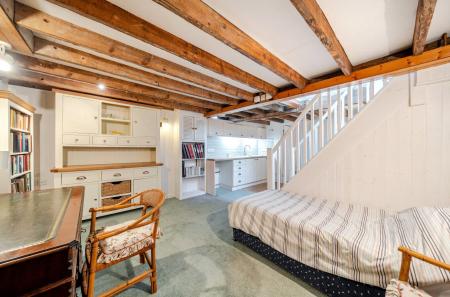 Studio Accommodation