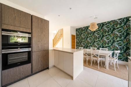 Kitchen/Dining