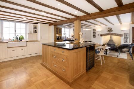 Kitchen To Sitting