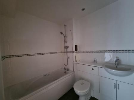 183557_P712_IMG_08_0