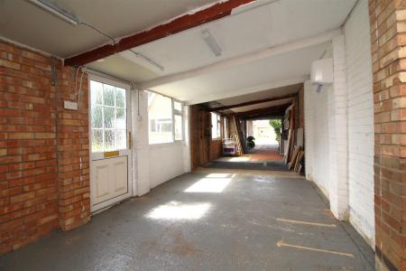 garage and workshop.JPG